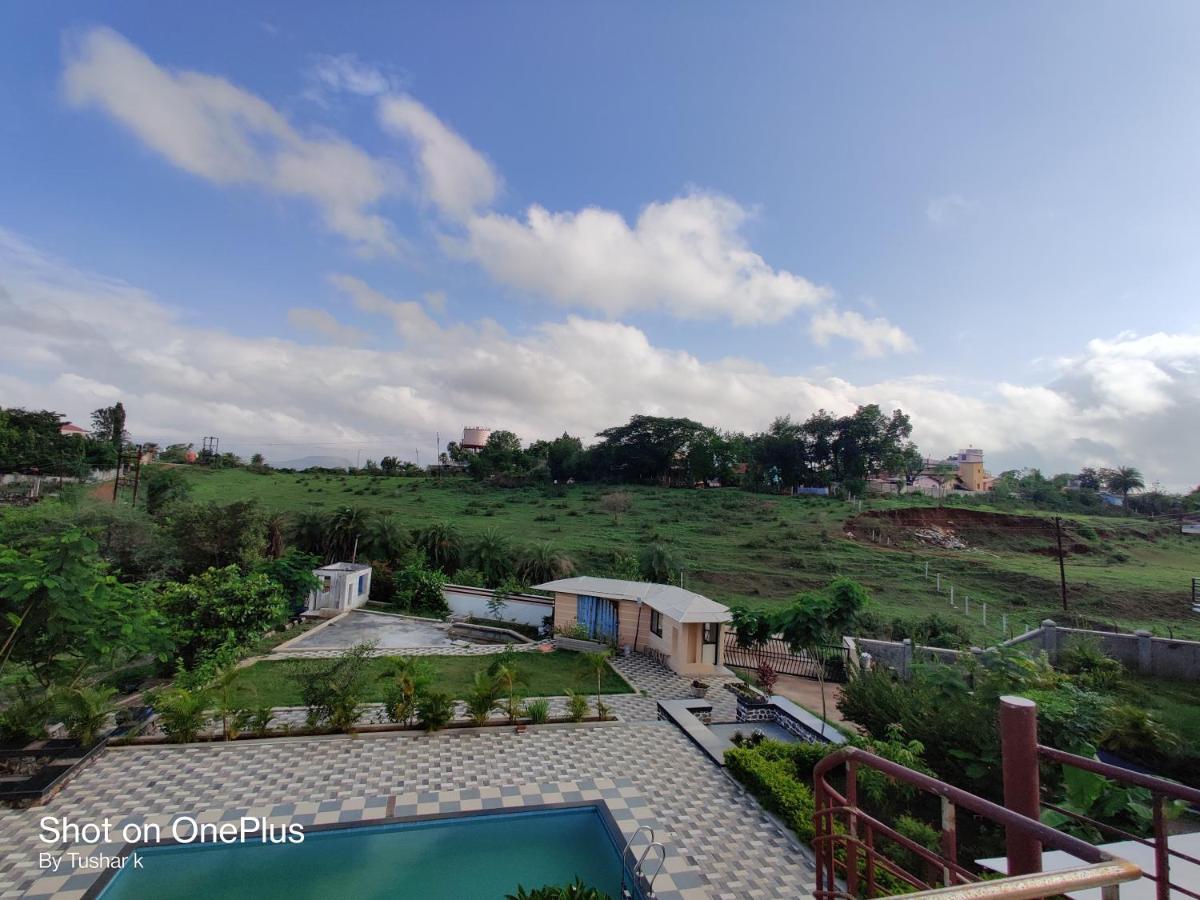 Royal Meadows Igatpuri 2Bhk Poolside Villa Exterior foto